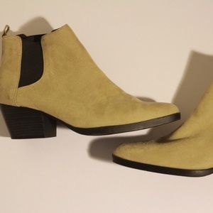 FINAL SALE! NWOT Faux Suede Booties in Tan