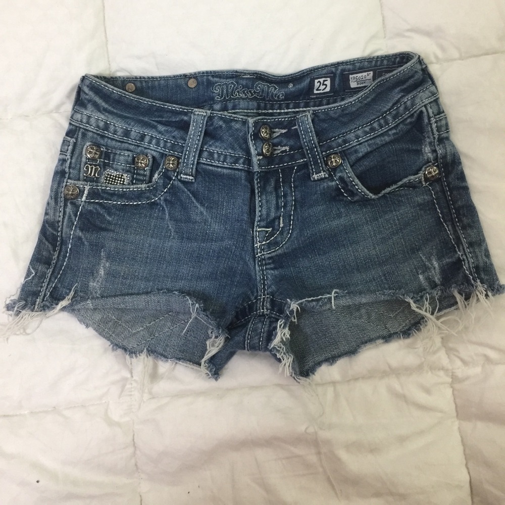 Miss Me denim shorts Sz: 25