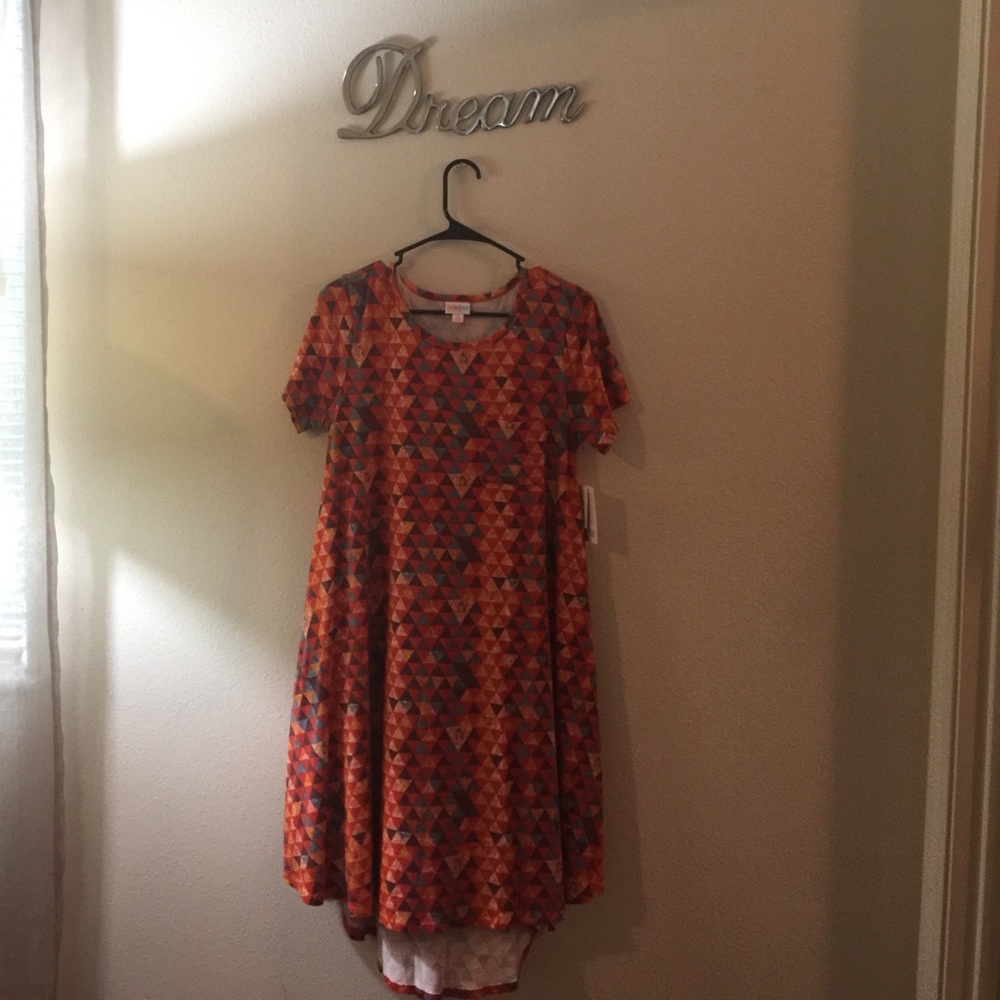 LuLaRoe Geometric Print Carly. Brand NWT.