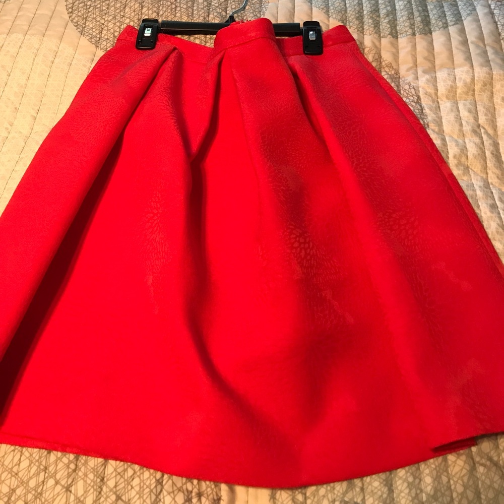 Poppy Coral Anne Klein skirt!