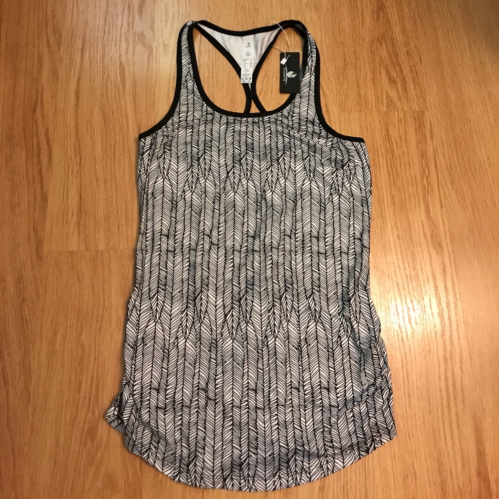 NWT Icyzone yoga top