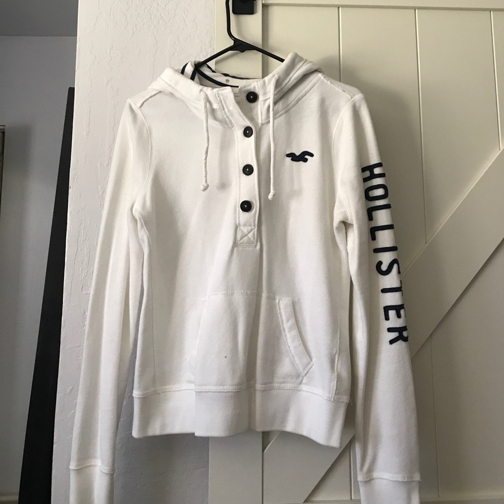 White sweatshirt