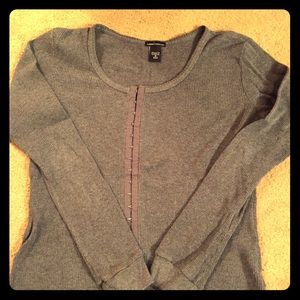 Nice gray ling sleeve top