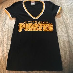VS PINK Pittsburgh Pirates Tee