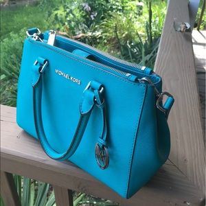 💥Michael Kors Small Sutton Satchel 💥