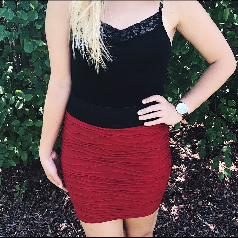 RED PENCIL SKIRT