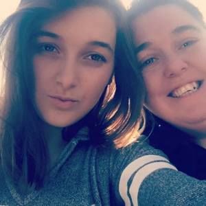 Meet your Posher, Bobbie