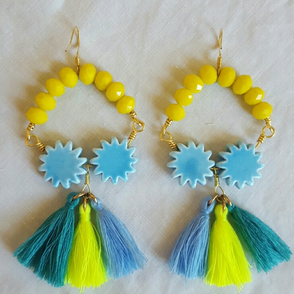 Bright Sunny Day Earrings - Picture 3 of 5