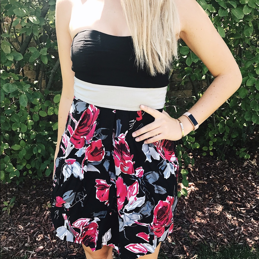 FANCY FORMAL DRESS (Sold!)