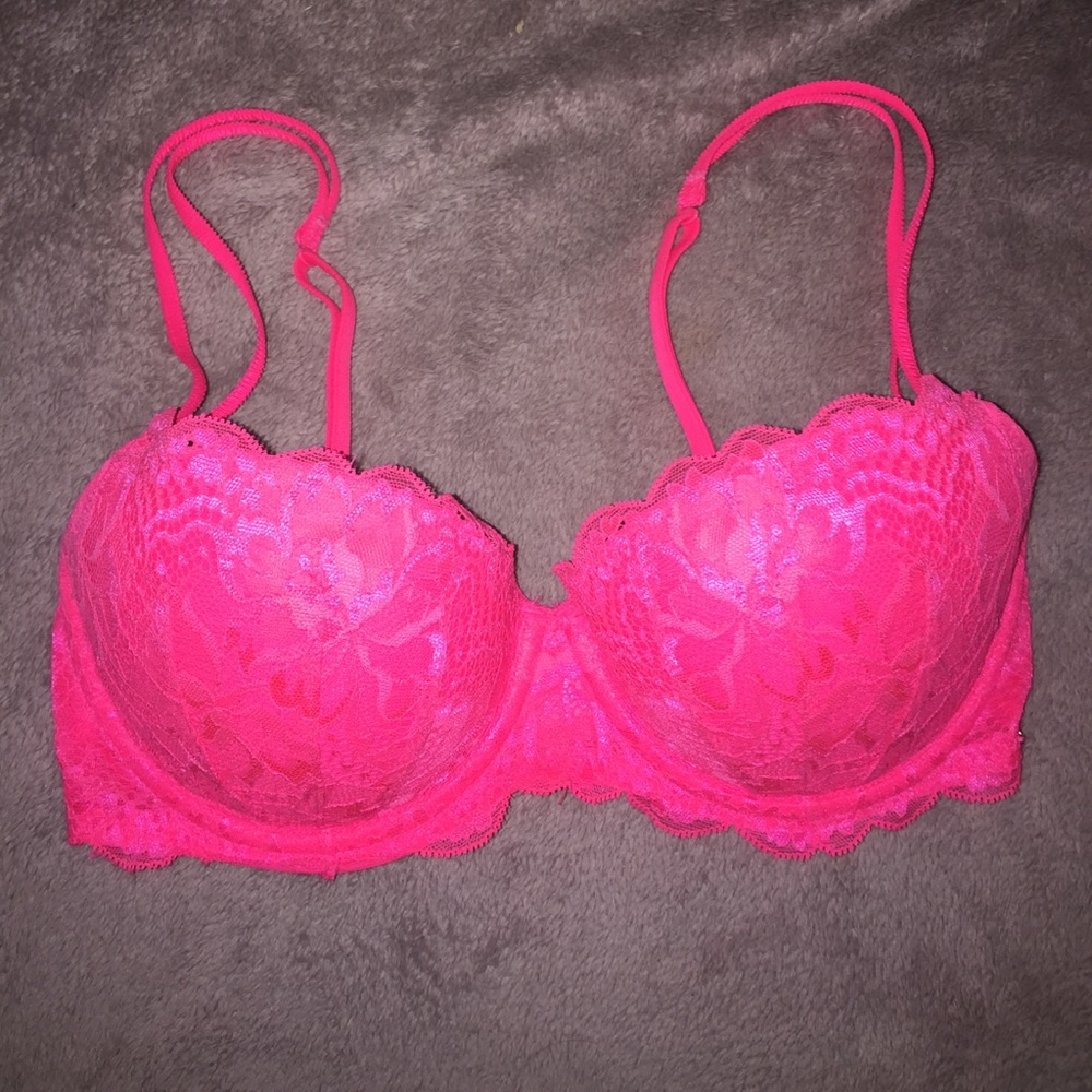 PINK bra bundle - Picture 4 of 5