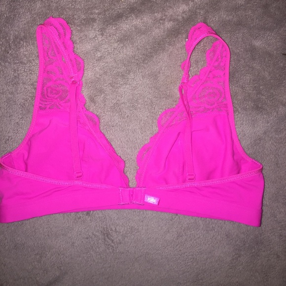 PINK bra bundle - Picture 3 of 5