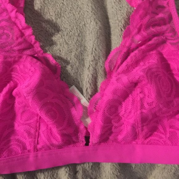 PINK bra bundle - Picture 2 of 5