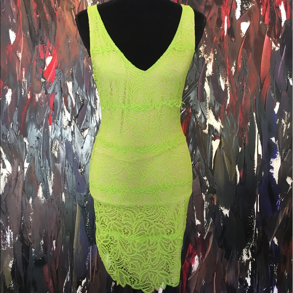 Bebe lime green lace cocktail dress