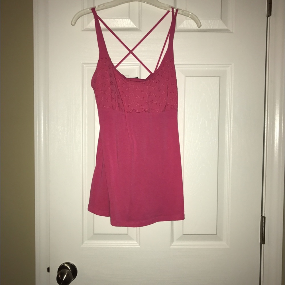 Pink tank top