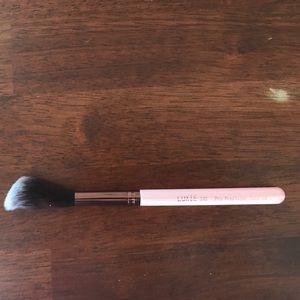 Luxie Pro Precision Tapered 640