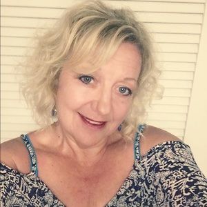 Meet your Posher, Terrie