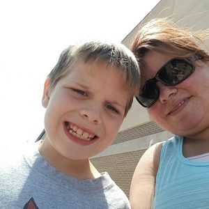 Meet your Posher, Angela