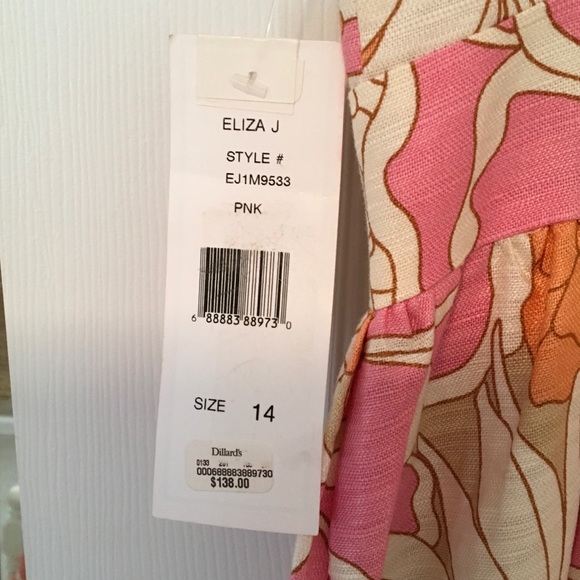 Eliza J floral dress NWT Size 8 - Picture 4 of 6