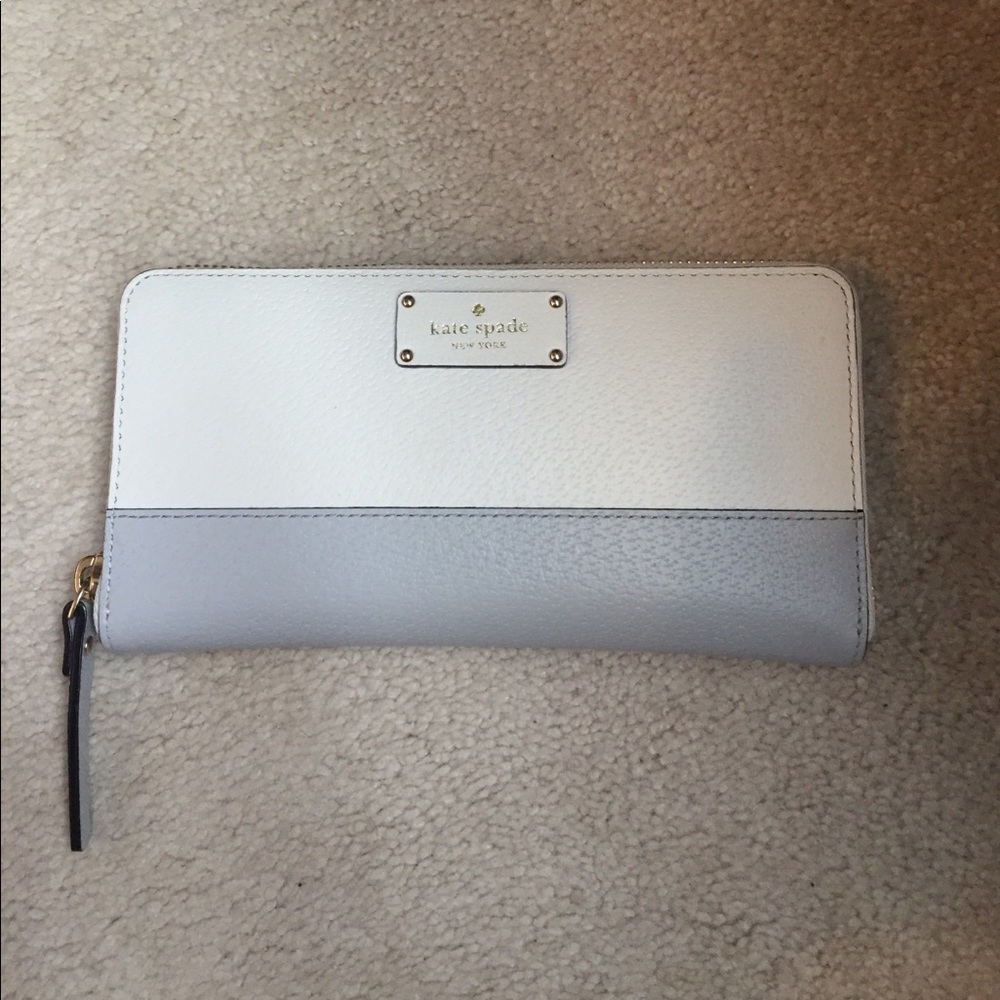 NWOT Kate Spade Neda wallet
