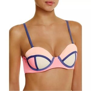 NWT Maaji colorblock bikini top