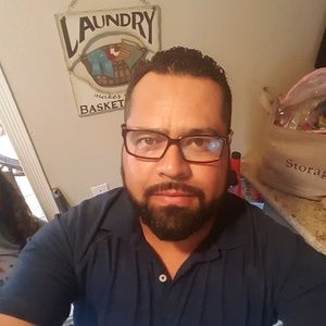 Meet your Posher, Cesar