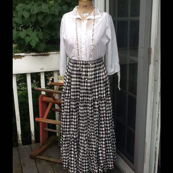 VTG Black & White Buffalo Plaid Full Prairie Skirt - Picture 4 of 5