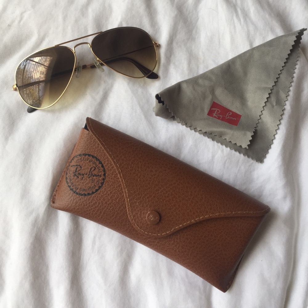 Lightly Used Women's Small Ray-Ban's