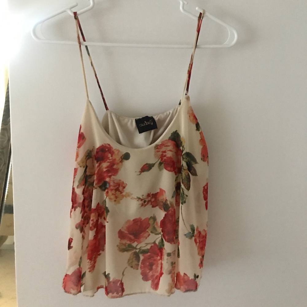 Flower print crop top!!