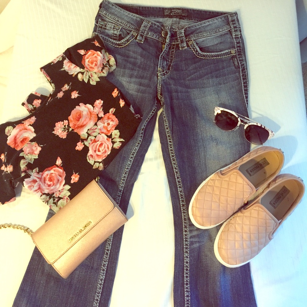 Suki Surplus Jeans Size. Size 28 L32