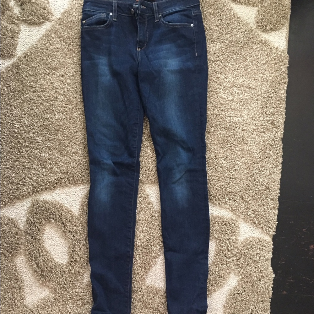 Last chance! Joes jeans skinny jeans