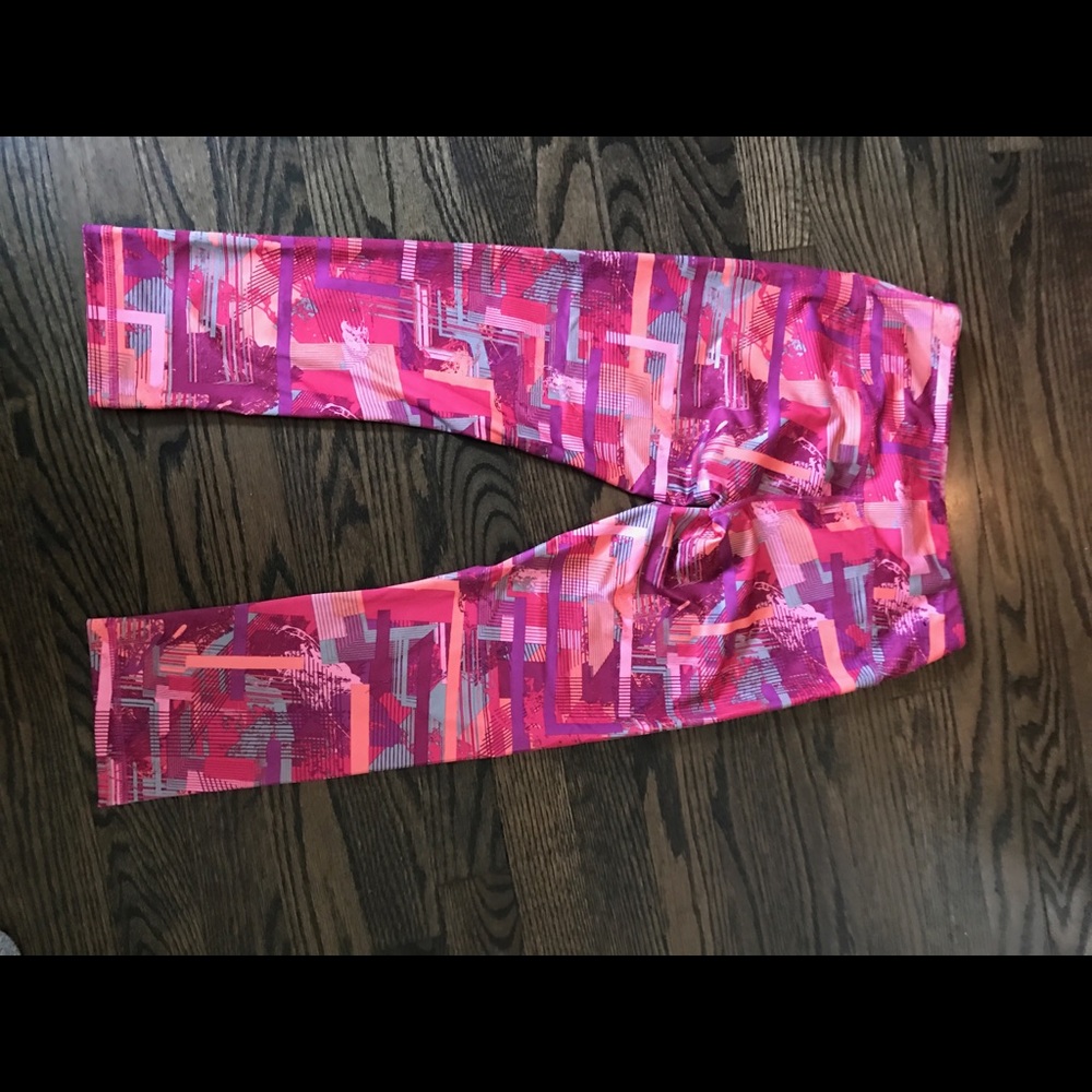 Woman's reebok running leggings