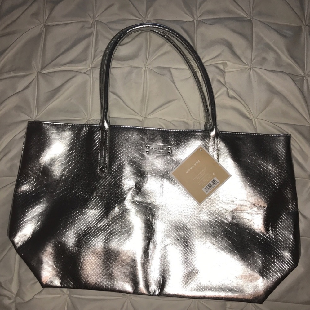 Micheal Kors Metallic Tote