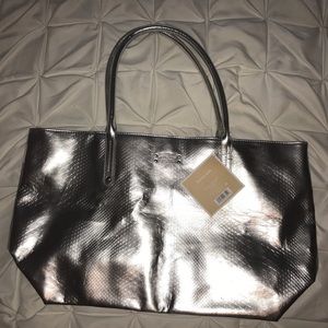 Micheal Kors Metallic Tote