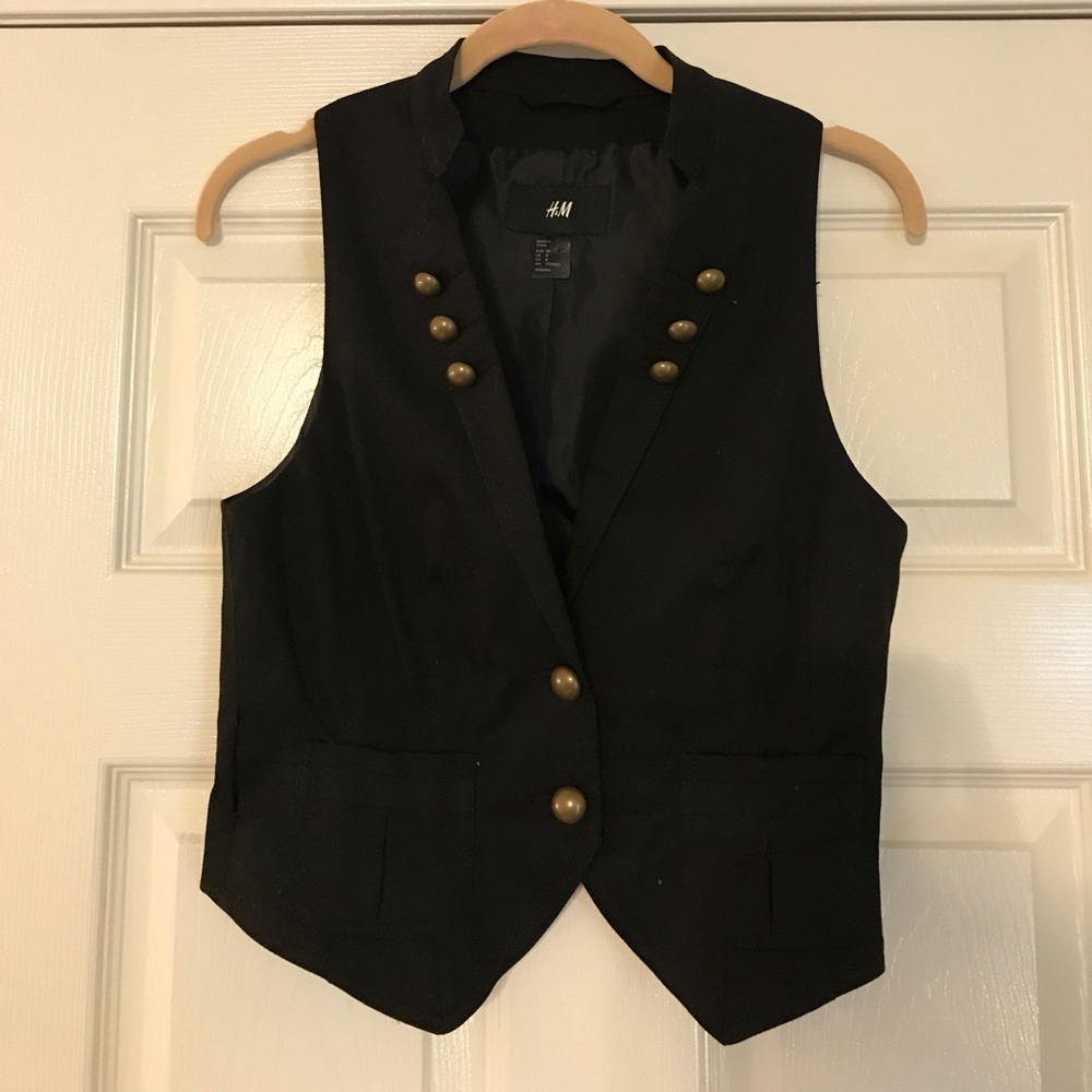 H&M vest.