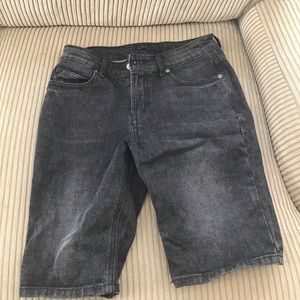 Men jean shorts size 30