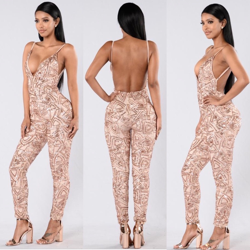 Sequin jumpsuit. ( small )