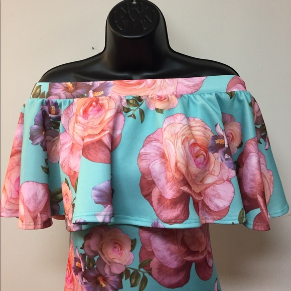 JAYVEE Dress - Picture 2 of 5