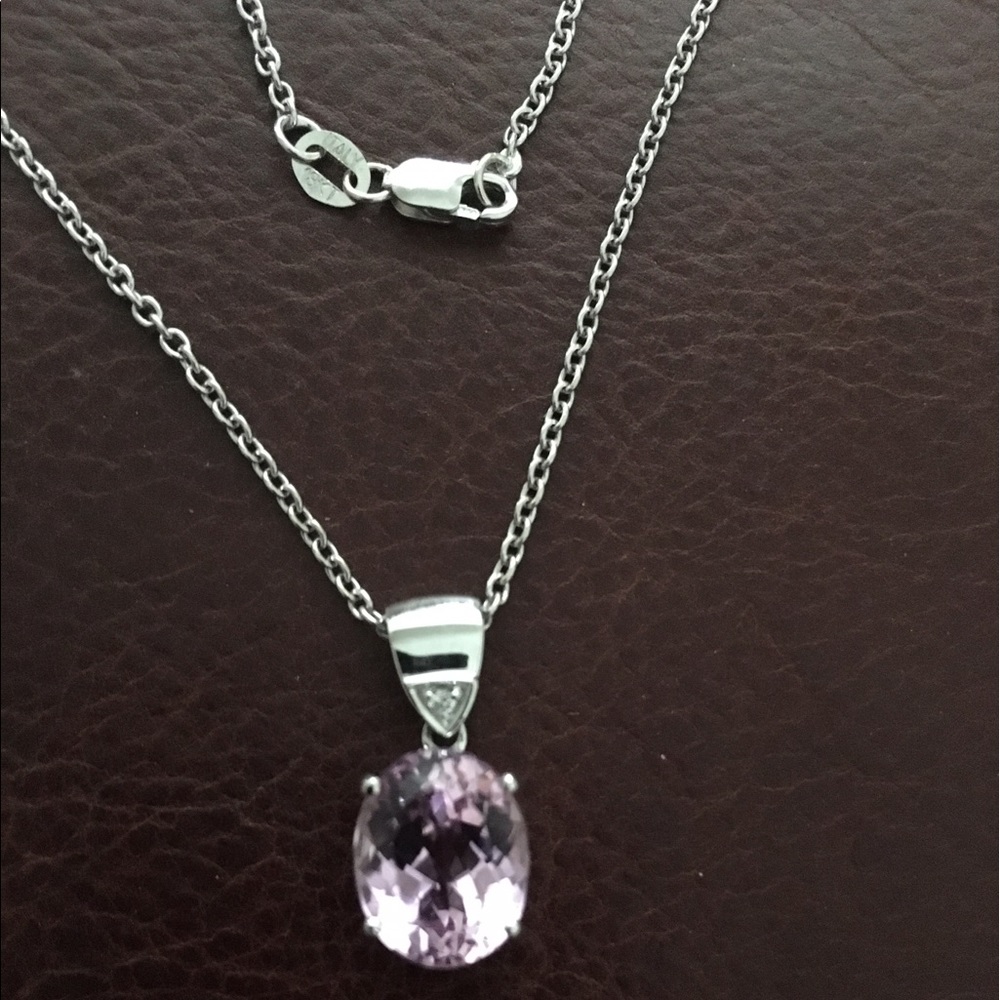 More photos of Kunzite necklace.