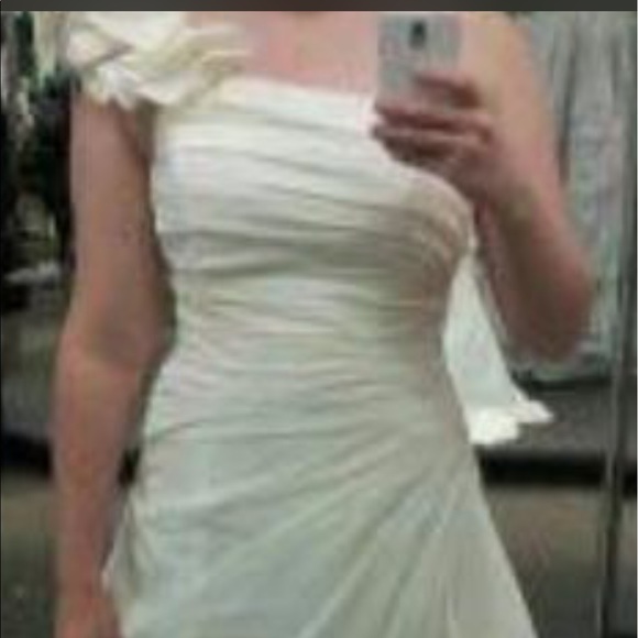 Davids ivory wedding dress embellishments added - Picture 4 of 4