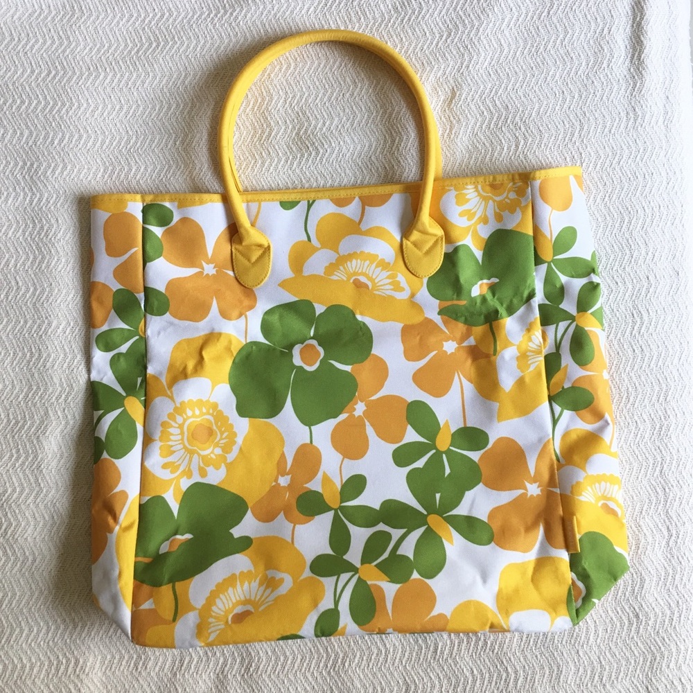 Clinique flower beach tote