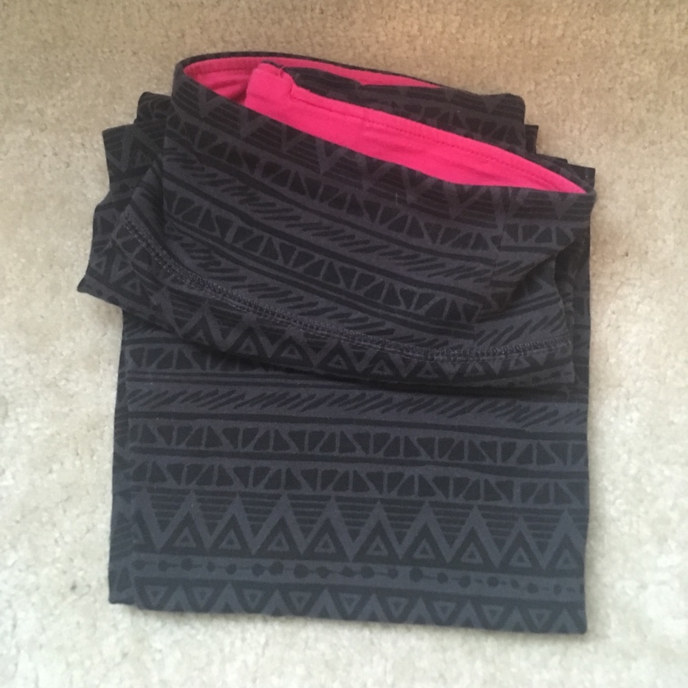 Tribal workout leggings
