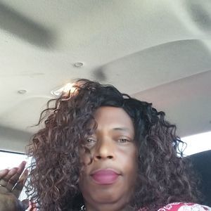 Meet your Posher, Annette