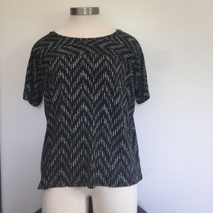 Old Navy Short Sleeve Shirt