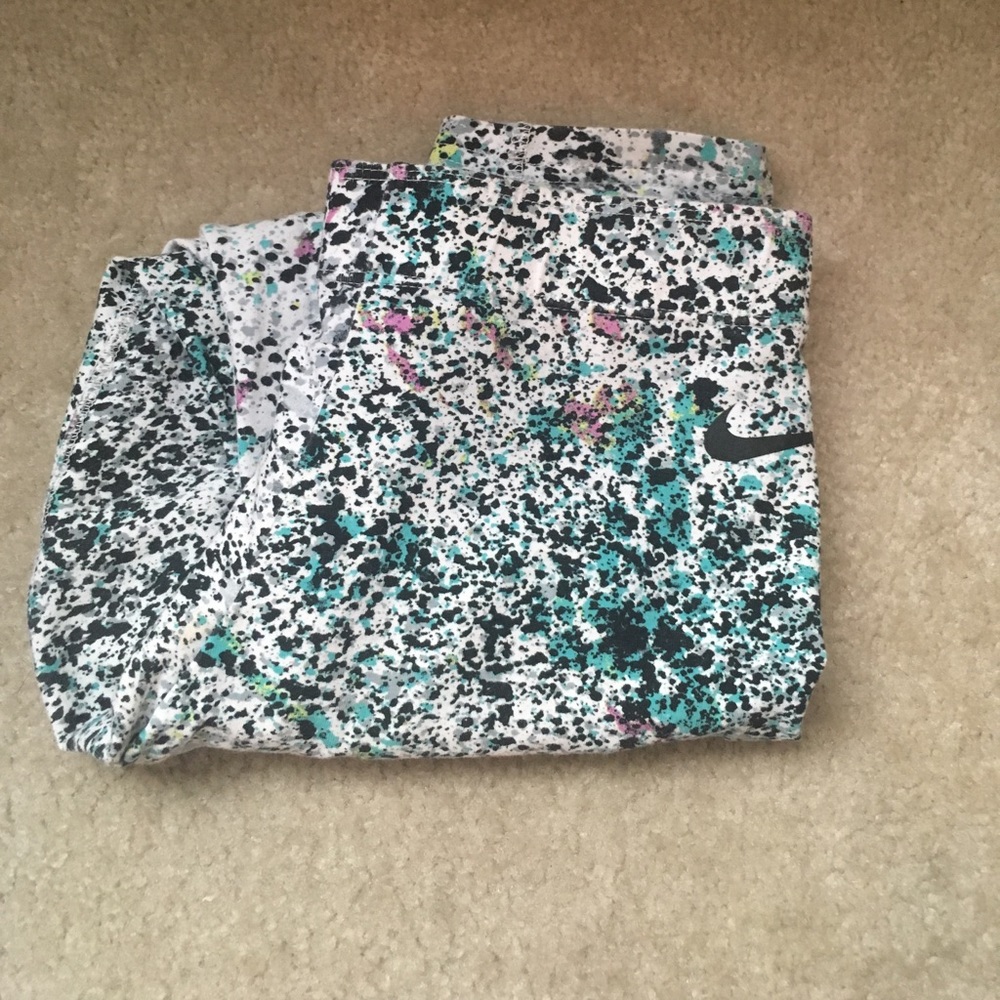 Nike paint splatter leggings