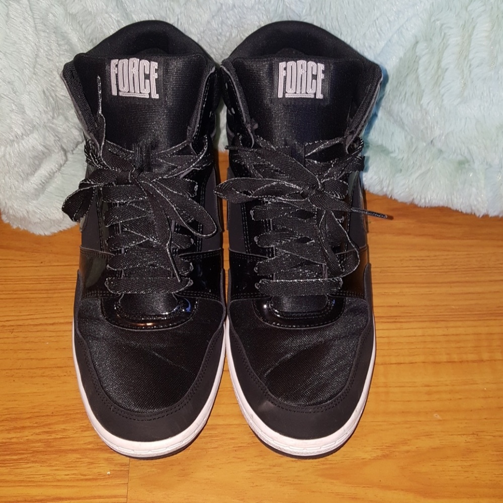 Nike Force wedge sneaker Size 11.5