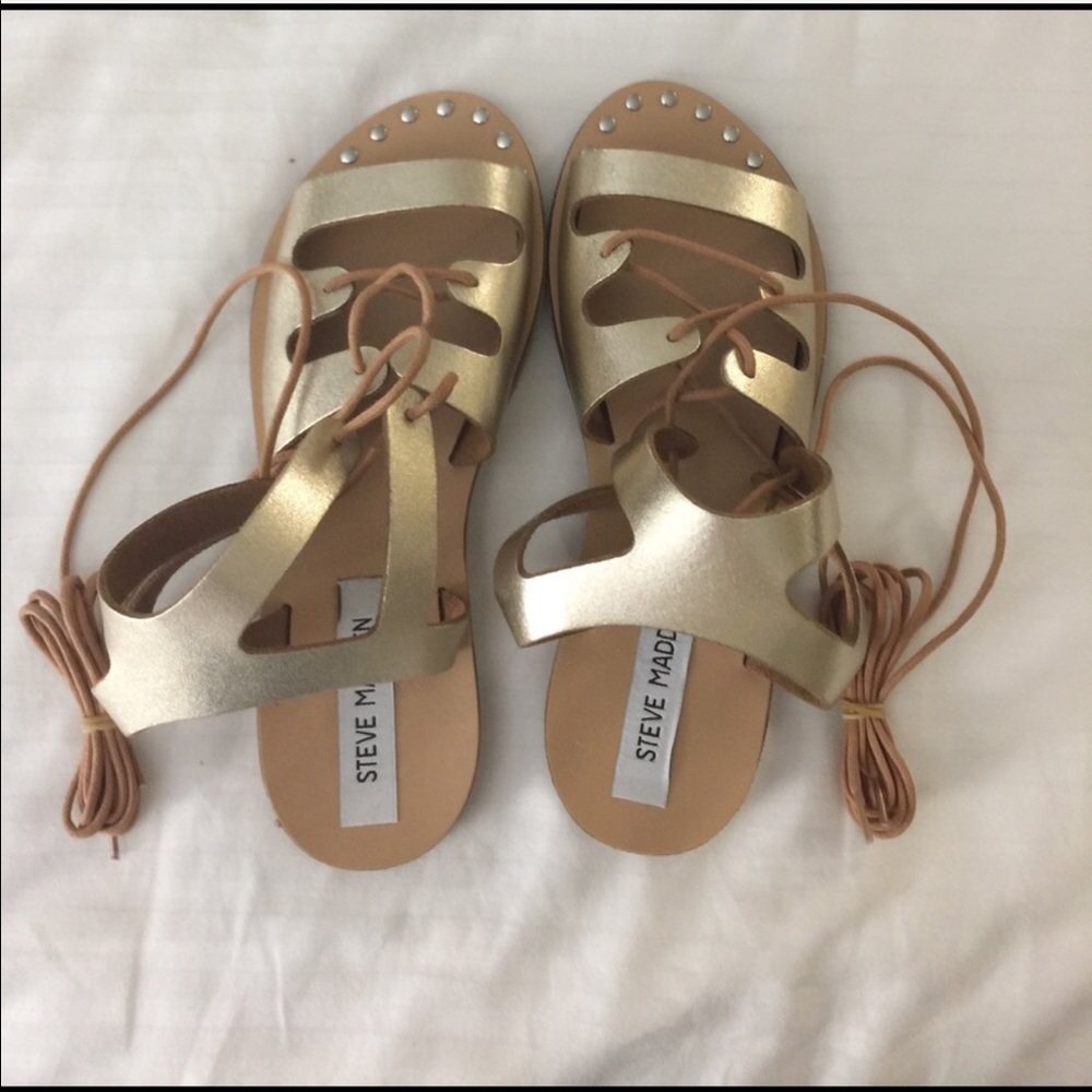 Steve Madden "Rella" Gold Gladiator Sandals - Picture 6 of 8