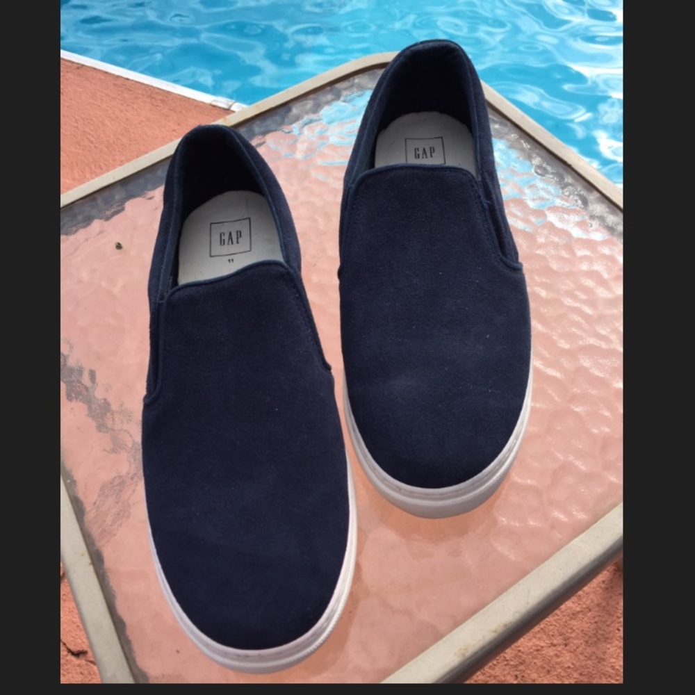 Navy Blue Gap slides, size 11