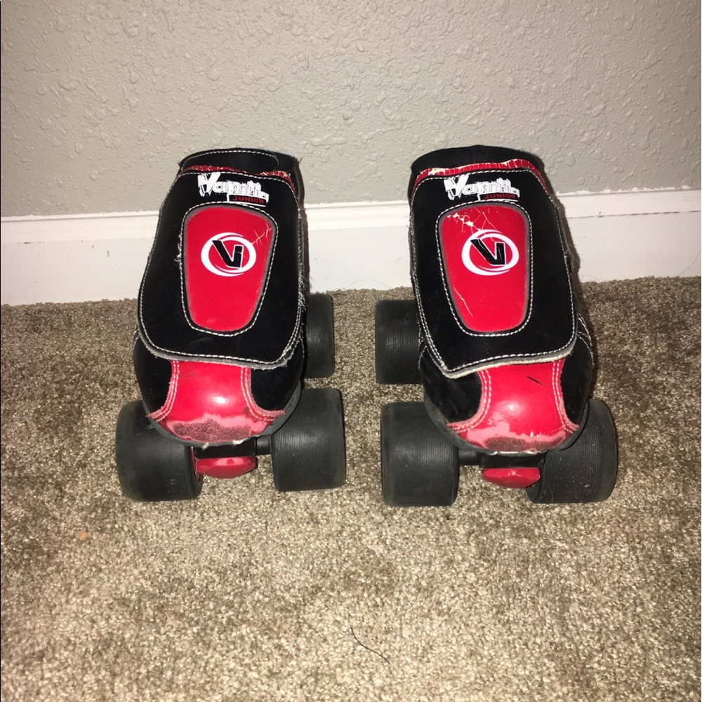 Vanilla Jr Roller Skates 😜
