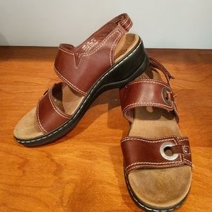 clarks bendables lexi