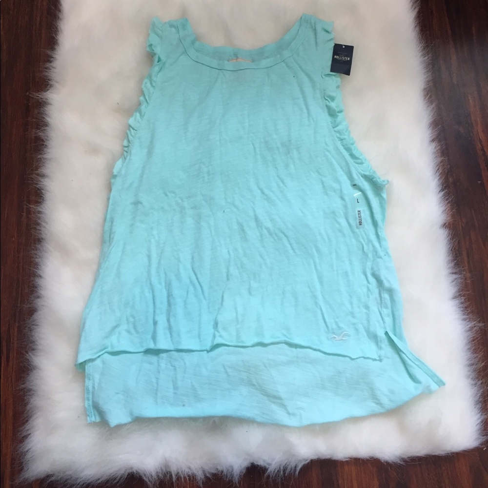 🍍NWT hollister mint Ruffle top tank